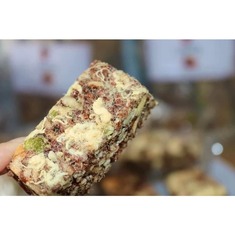500gr ( loại thường) Thanh Gạo Lứt Chà Bông, Thanh Granola chà bông
